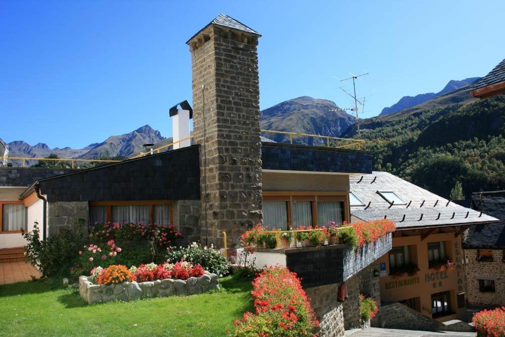 Hotel Escalar Panticosa Exteriér fotografie